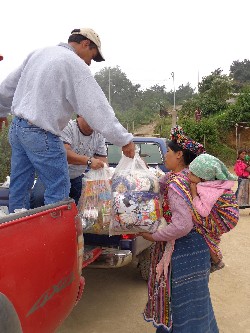 Hilfsmaßnahmen nach dem Erdbeben in Guatemala